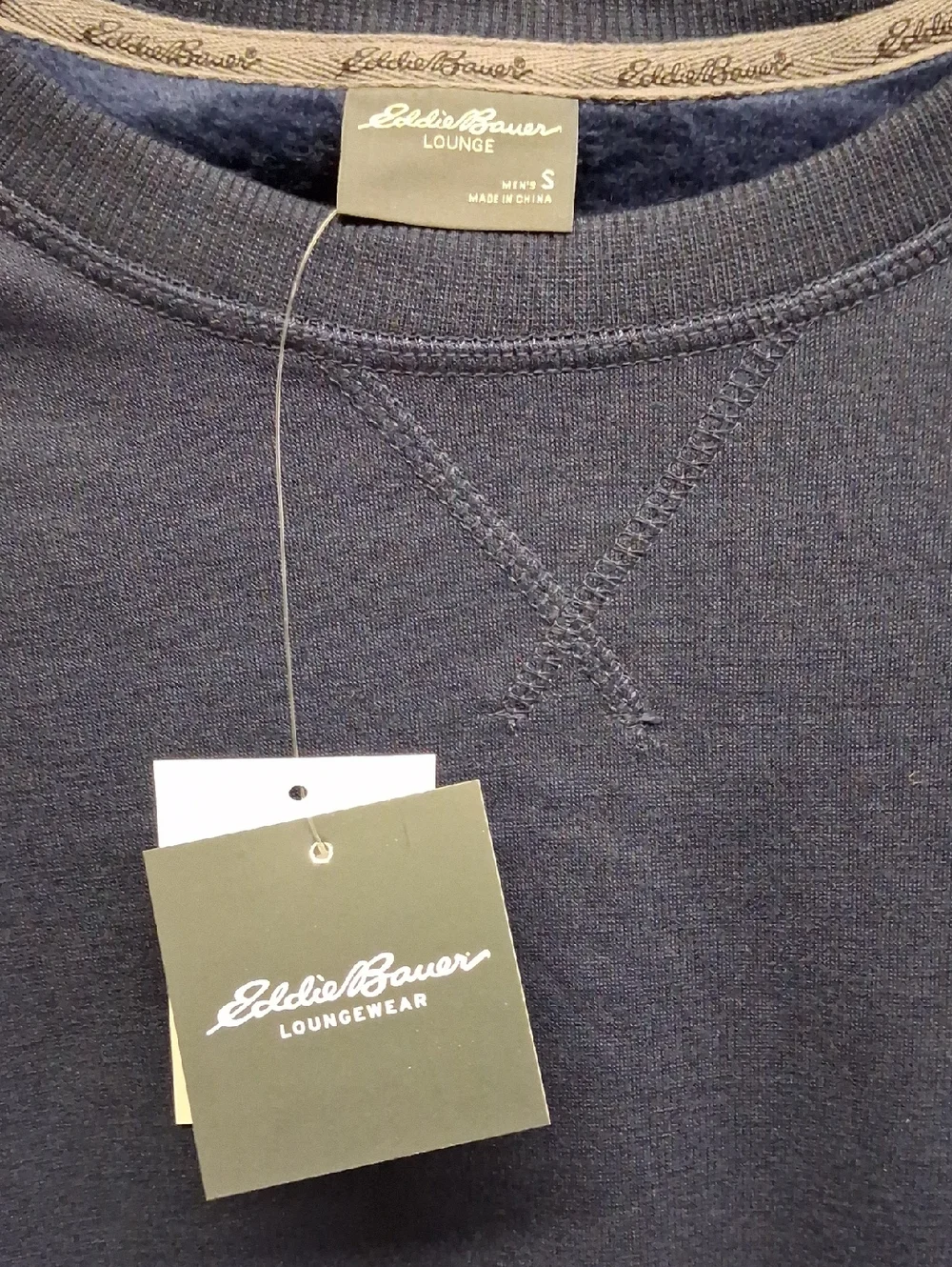 NWT Men's Eddie Bauer Navy Crew Neck Lounge Sweater - Classic Casual - Picture 3 of 5